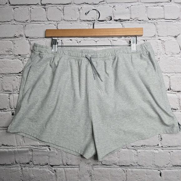 Outdoor Voices Steel Gray Athletic Drawstring Waist Shorts Size Extra Large - Picture 1 of 9
